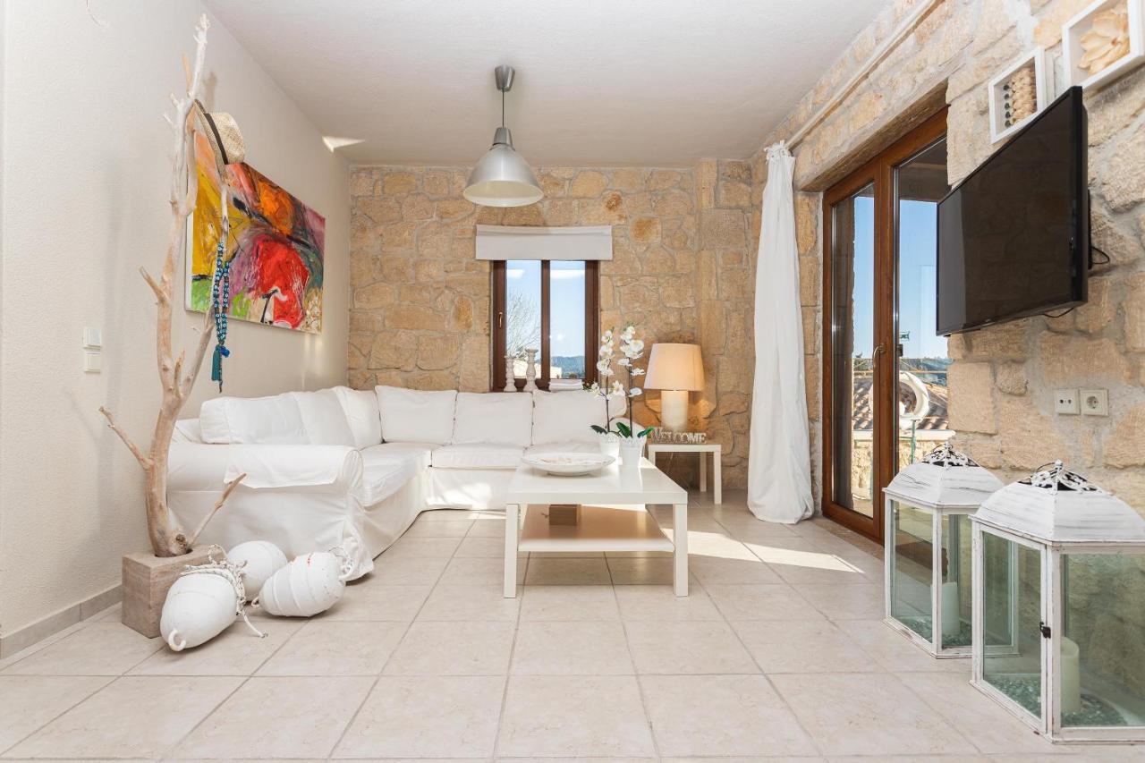 Pure White Suite Elani Siviri Buitenkant foto